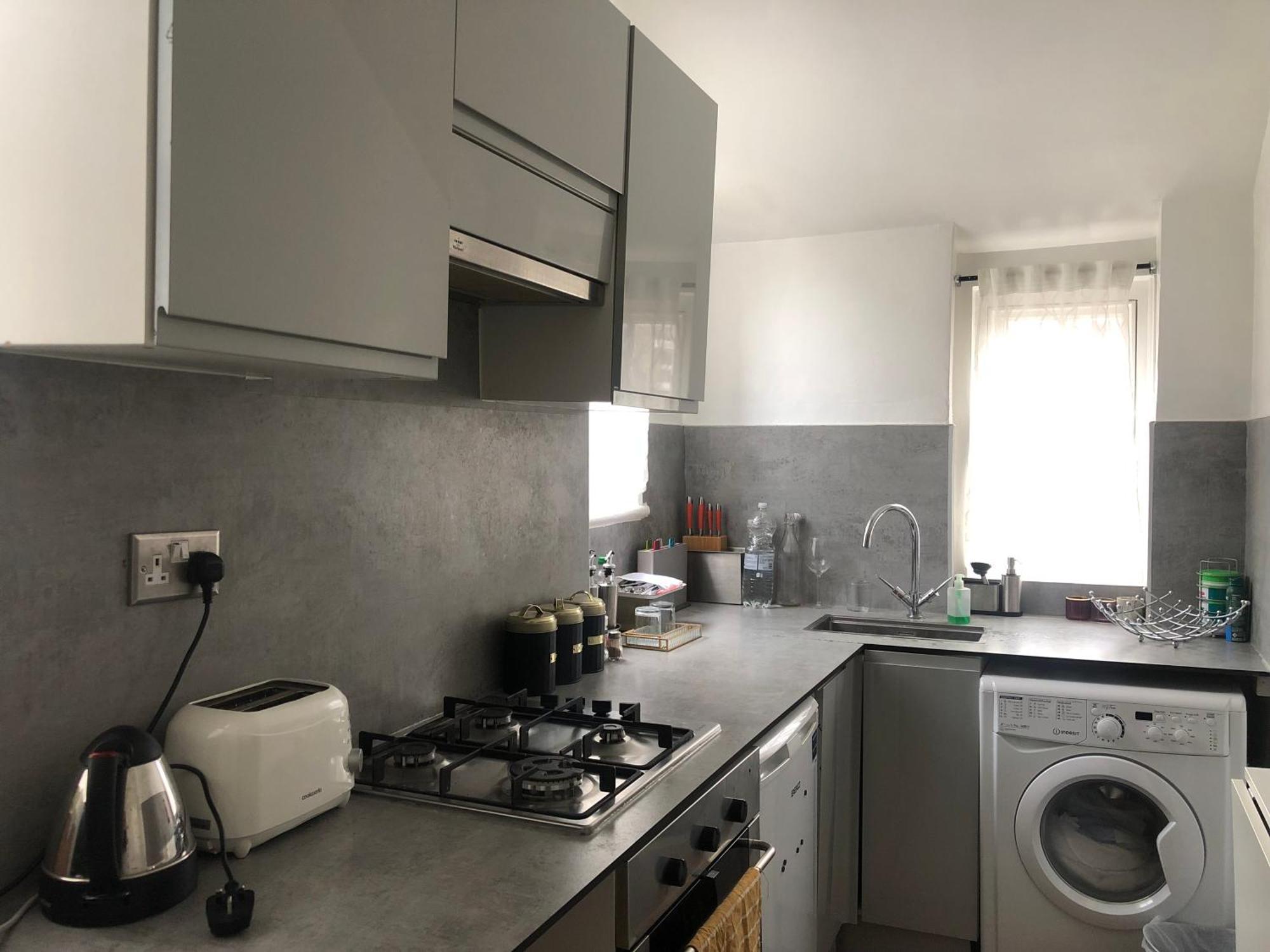 Holborn Entire Flat In *