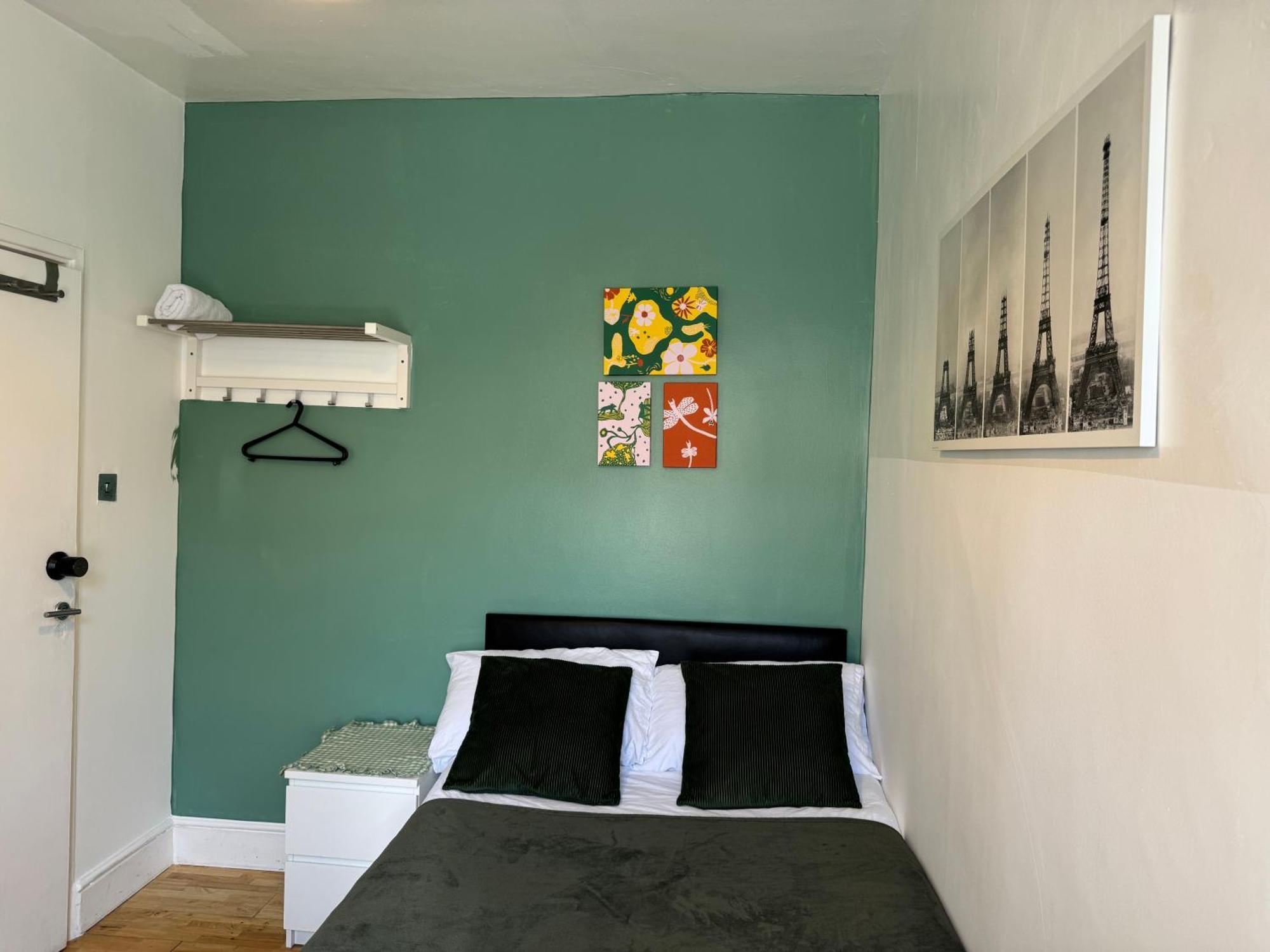 Holborn Entire Flat In London